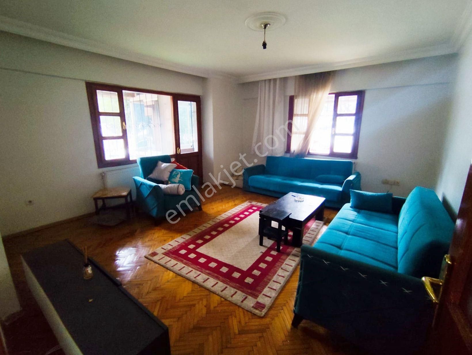 Mertcan Dan Hürriyet Mah Site İçinde 2+1 Kapalı Balkonlu Fırsat Kiralık - Görsel 3