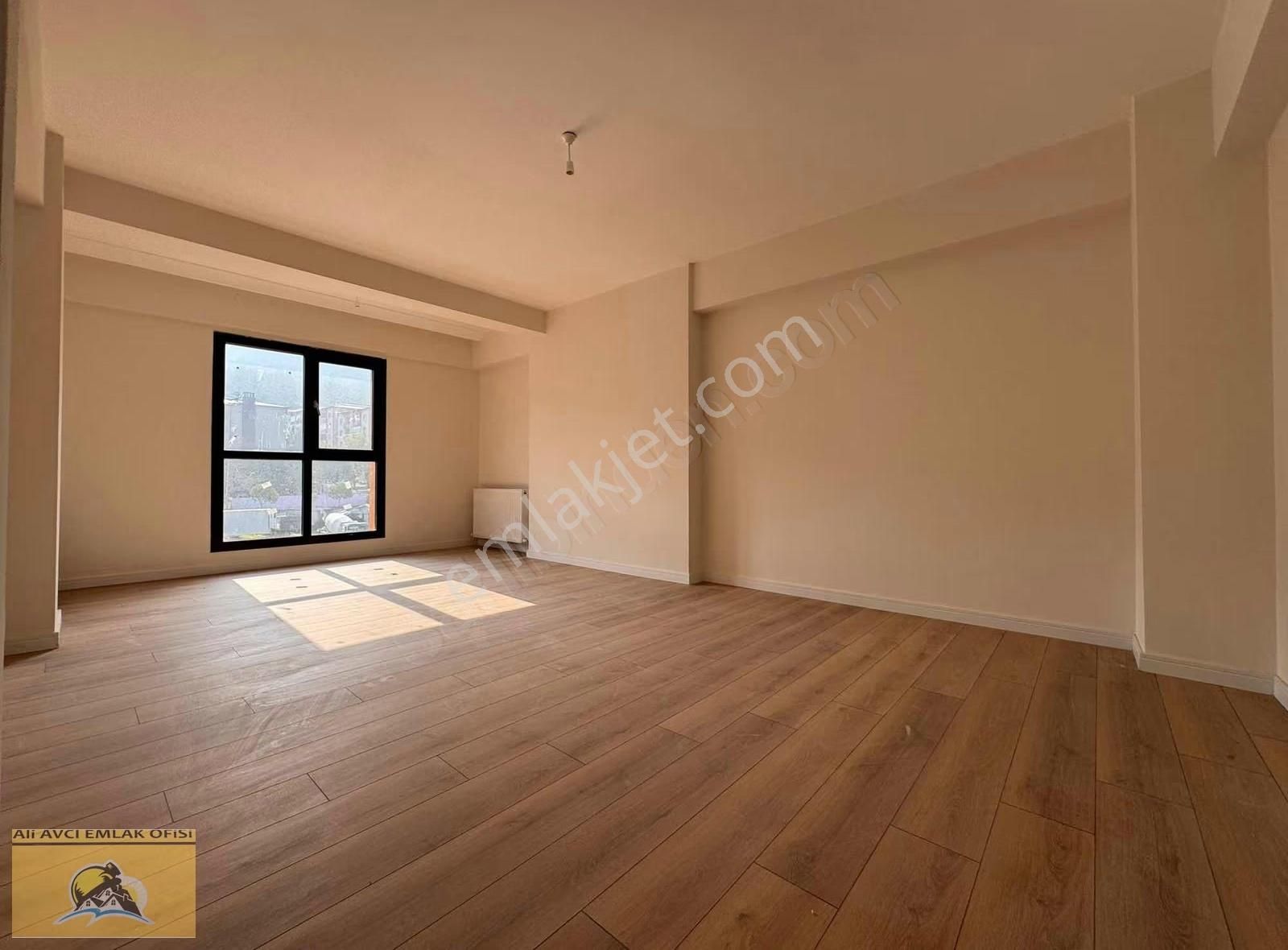 Savaştepe Yol Çatı Mevki 3+1 Ara Kat Cadde Üstü Daire - Görsel 15