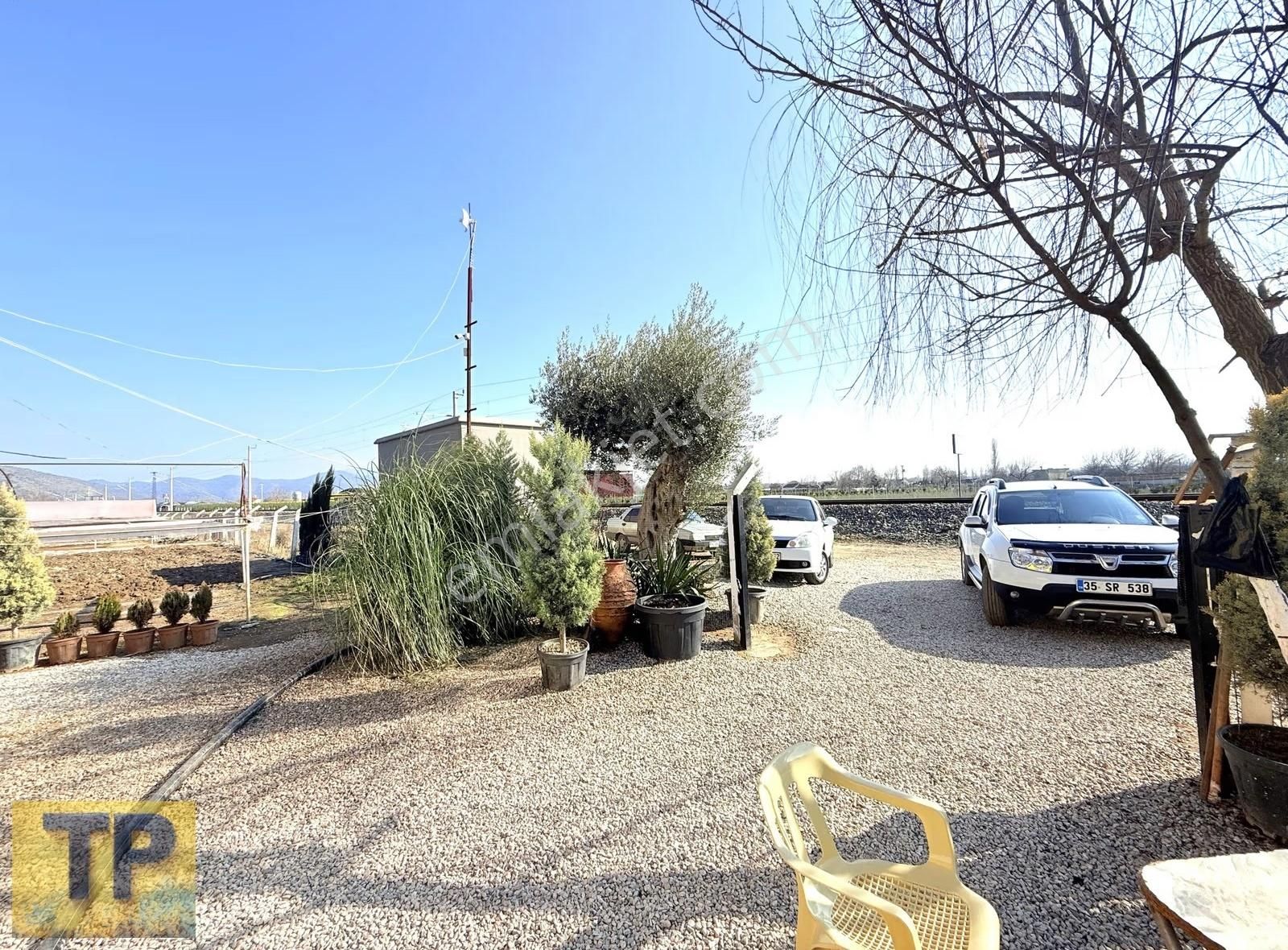 İzmir Bayındır Da Böyle Bir Satılık Başka Yer Yok... - Görsel 2