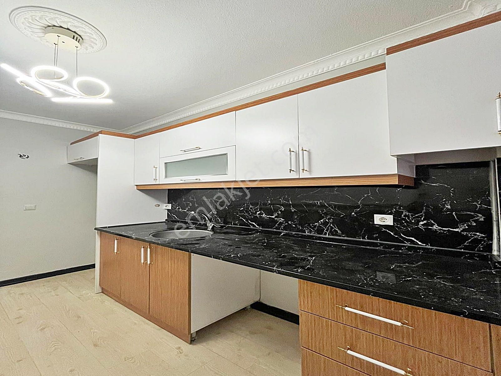 Esenyurt Çınar Mahallesinde Acil Satılık 1+1 Yüksek Giriş !! - Görsel 12