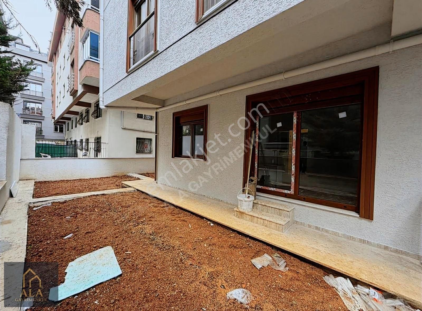 İdealtepe'de Sıfır, Teraslı 1+1 Daire - Metro Yakını