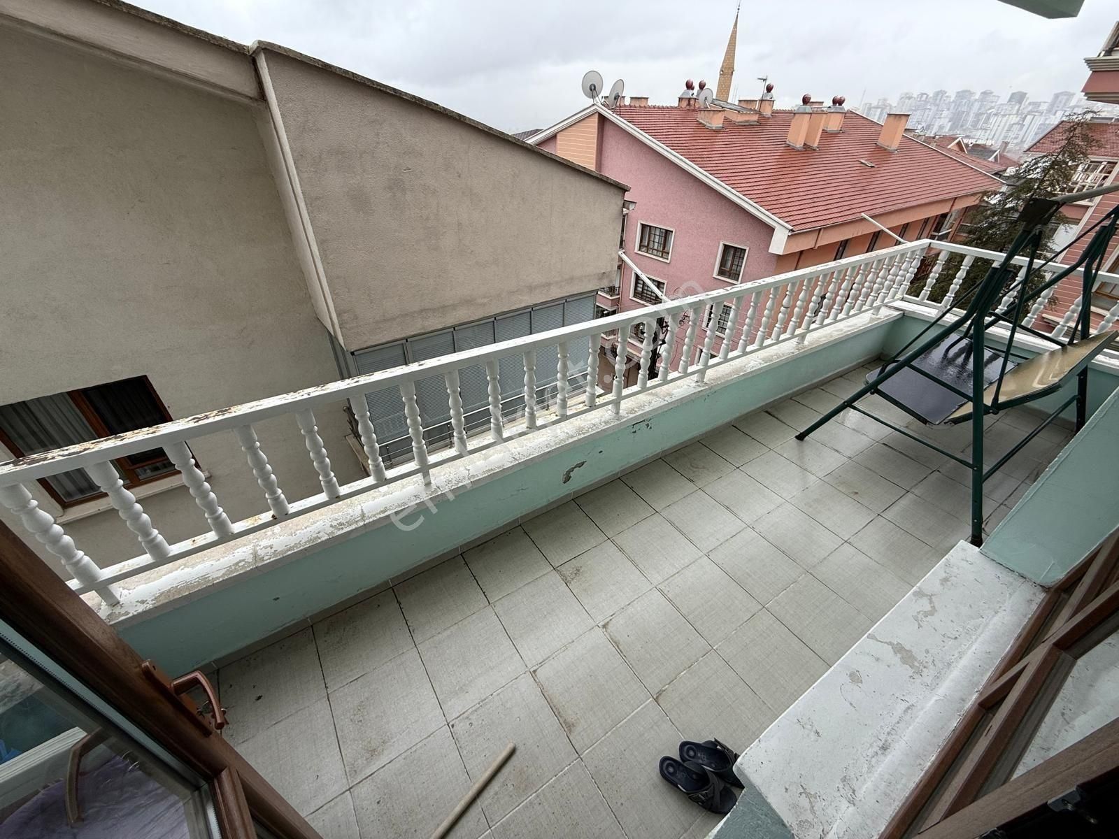 Bagcı Caddesi Yakını Katta Asansörlü Masrafsız 3+1 - Görsel 23