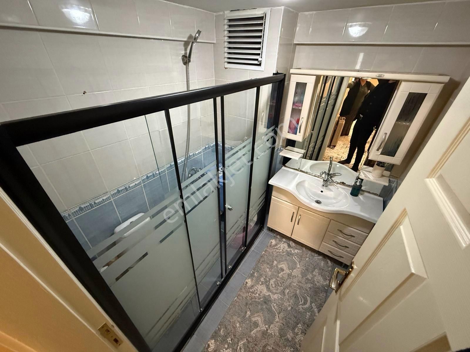 Bagcı Caddesi Yakını Katta Asansörlü Masrafsız 3+1 - Görsel 13