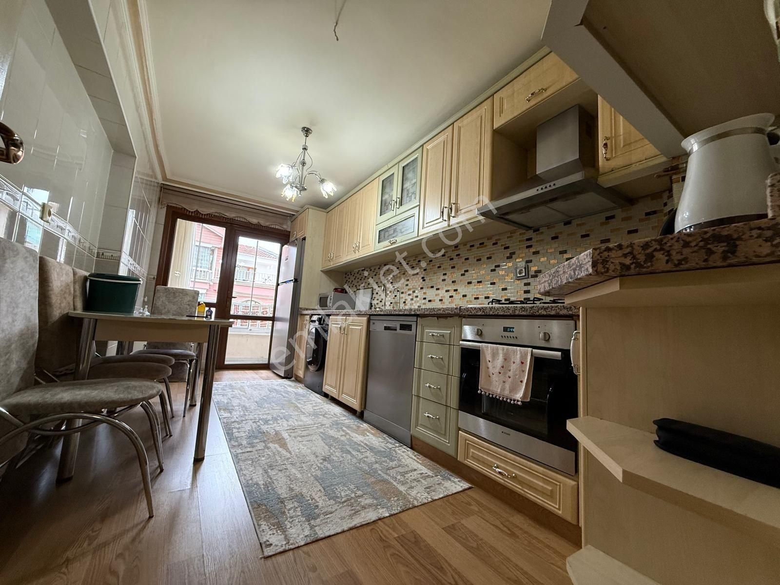 Bagcı Caddesi Yakını Katta Asansörlü Masrafsız 3+1 - Görsel 4