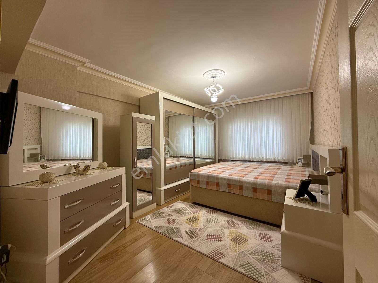 Bagcı Caddesi Yakını Katta Asansörlü Masrafsız 3+1 - Görsel 8