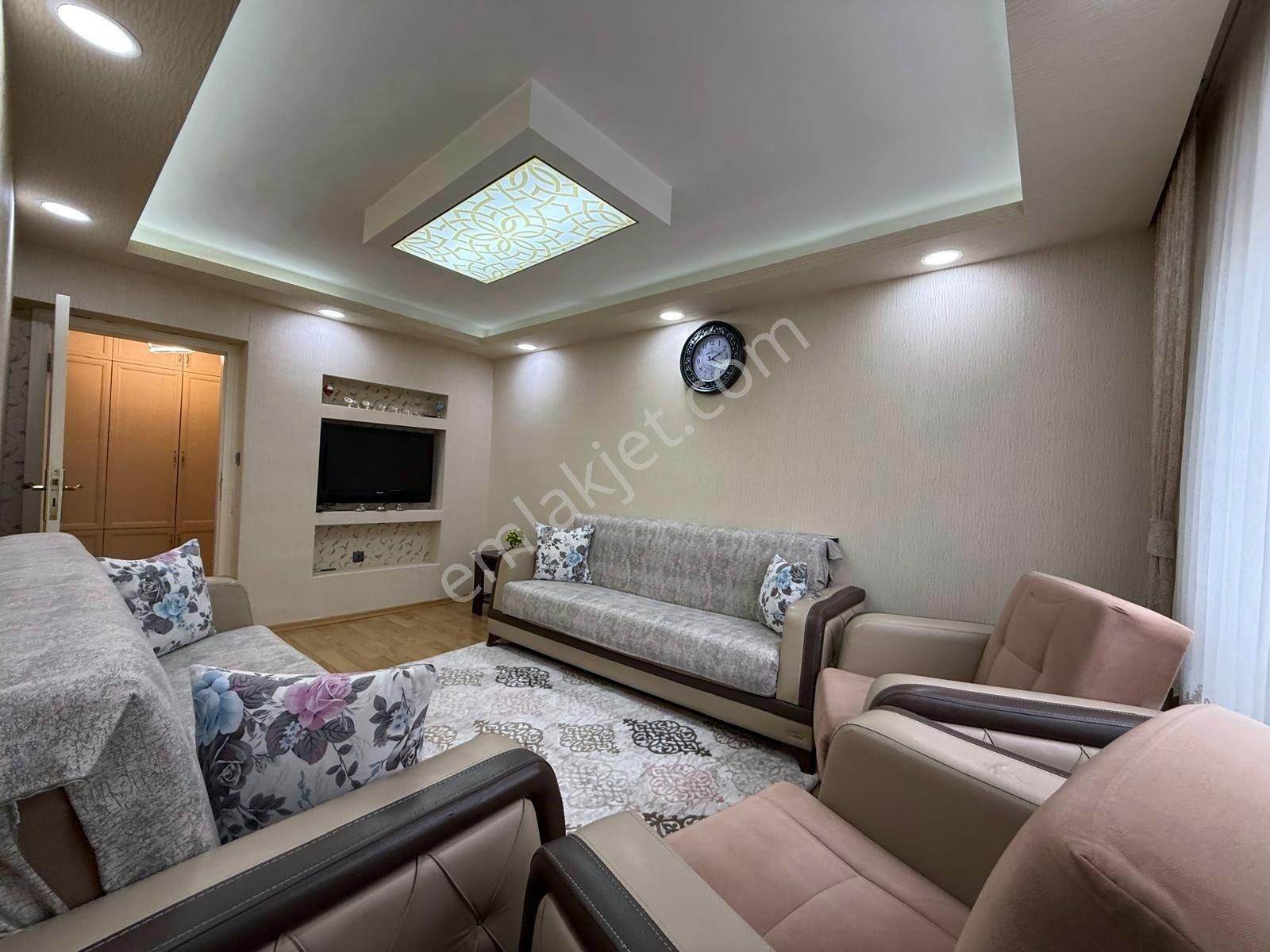 Bagcı Caddesi Yakını Katta Asansörlü Masrafsız 3+1 - Görsel 14