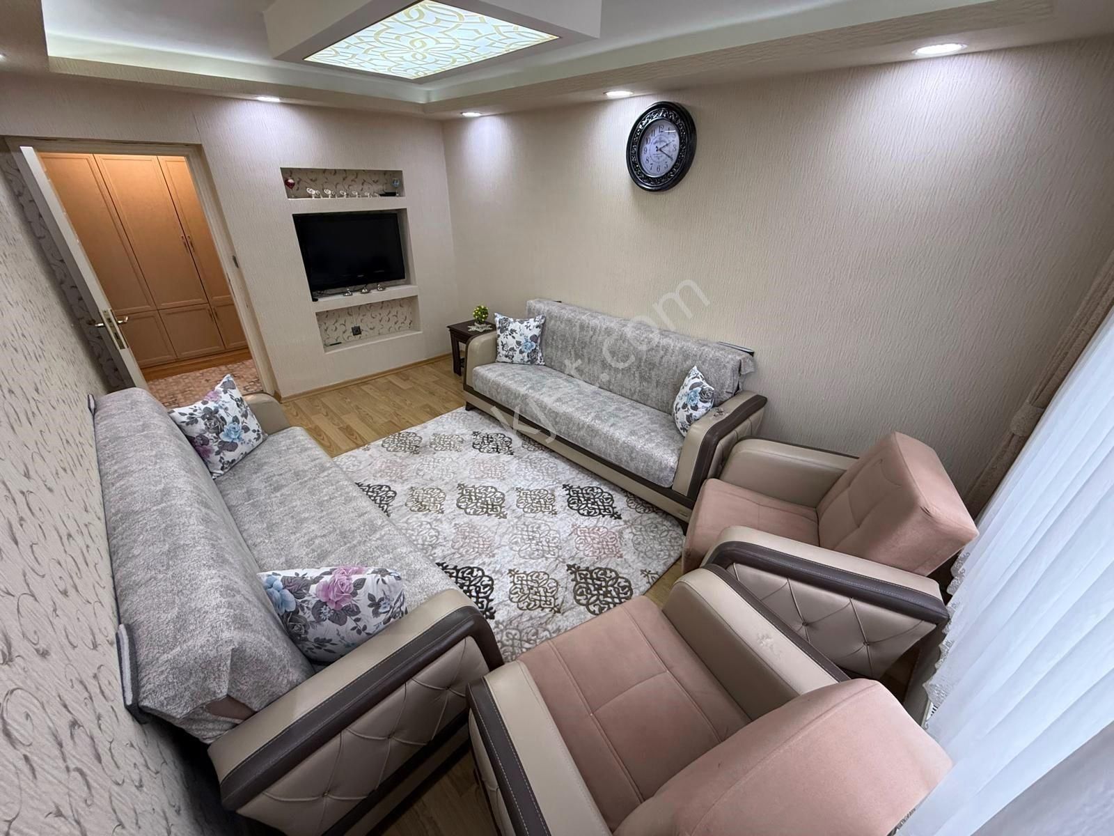 Bagcı Caddesi Yakını Katta Asansörlü Masrafsız 3+1 - Görsel 15