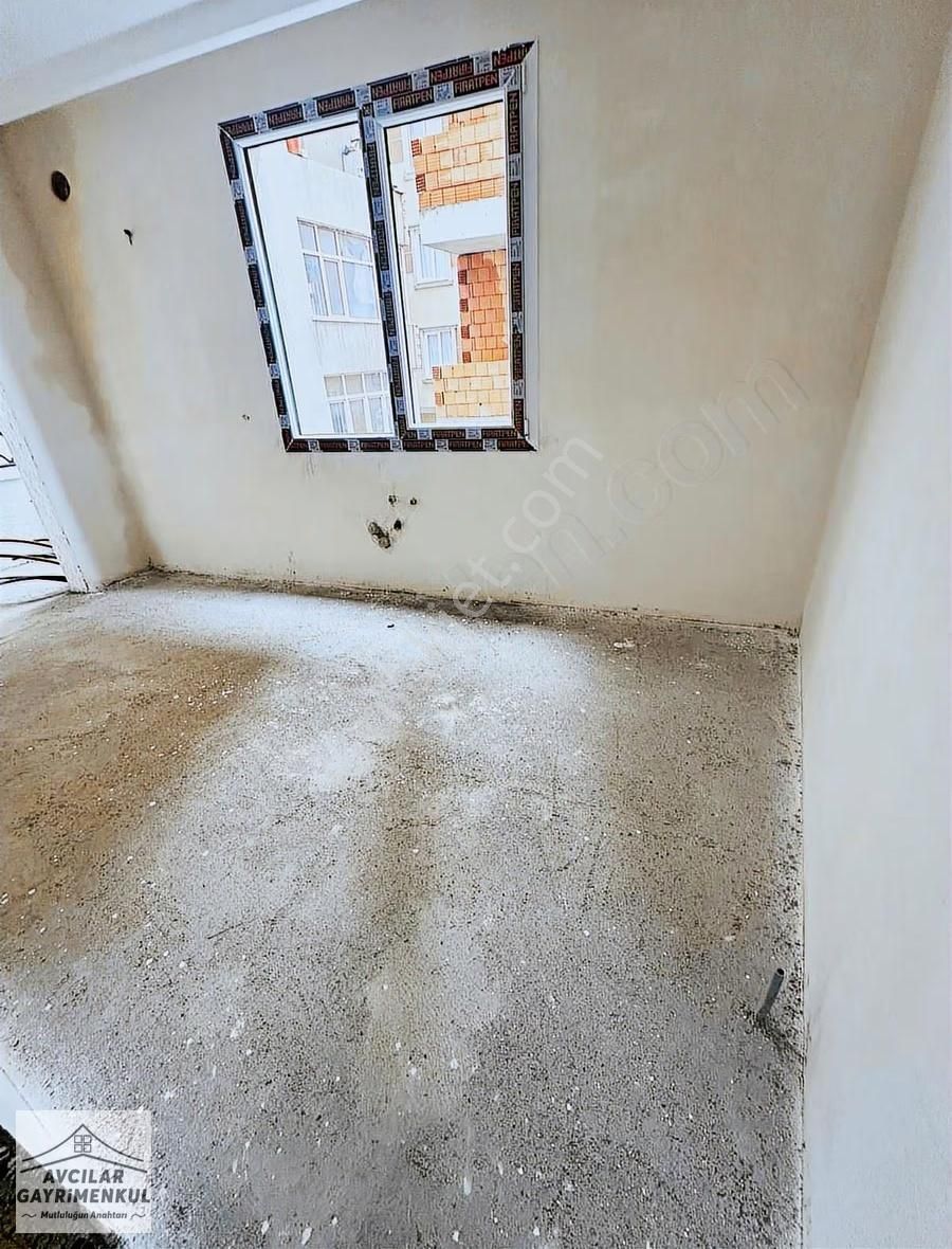 Avcılar Denizköşkler De İbb Metrobüse 2 Dk Satılık Daire 2+1 - Görsel 11