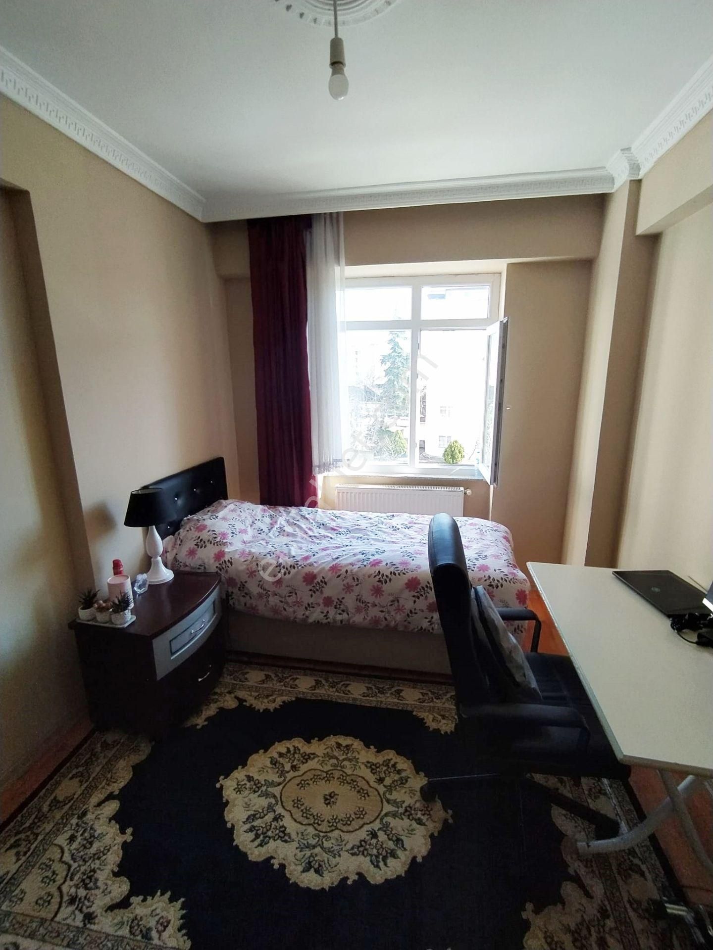 Mertcan Dan Adnan Kahveci Metroya Yürüme 2+1 Balkonlu - Kira Getirili - Görsel 6