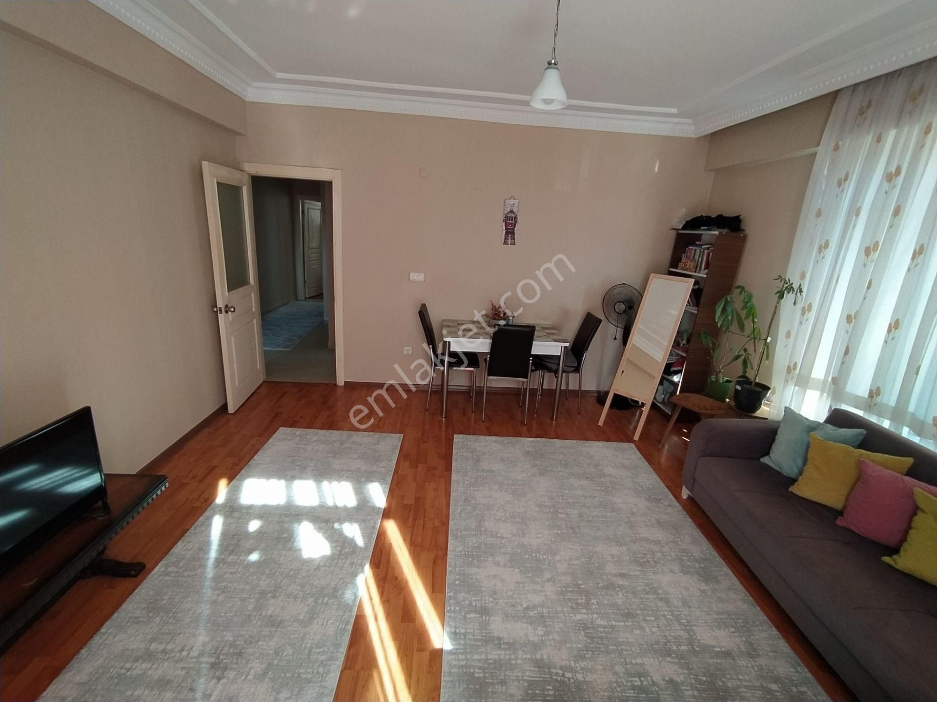 Mertcan Dan Adnan Kahveci Metroya Yürüme 2+1 Balkonlu - Kira Getirili - Görsel 4