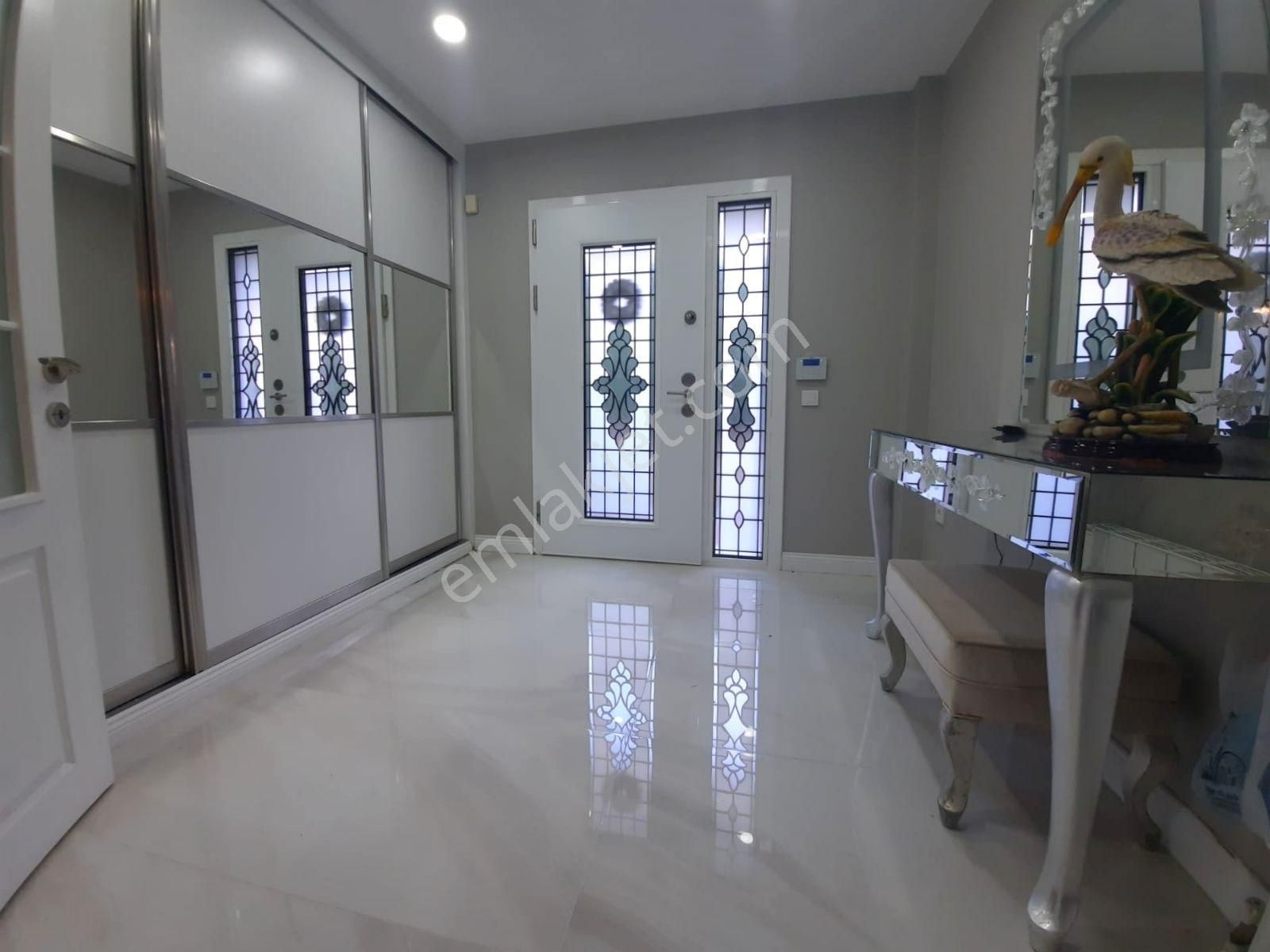 Mertcan'dan Çamlık Mah. Kanada Tipi Müstakil Lüks Villa - Görsel 30