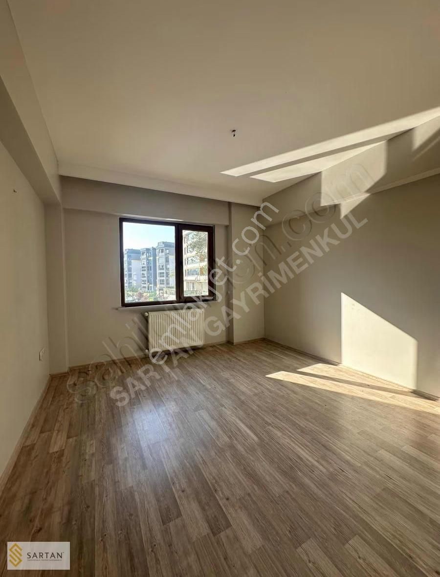 Kayapa Çamlık Evlerinde Satılık 2+1 Full Kredili Ara Kat Daire - Görsel 2