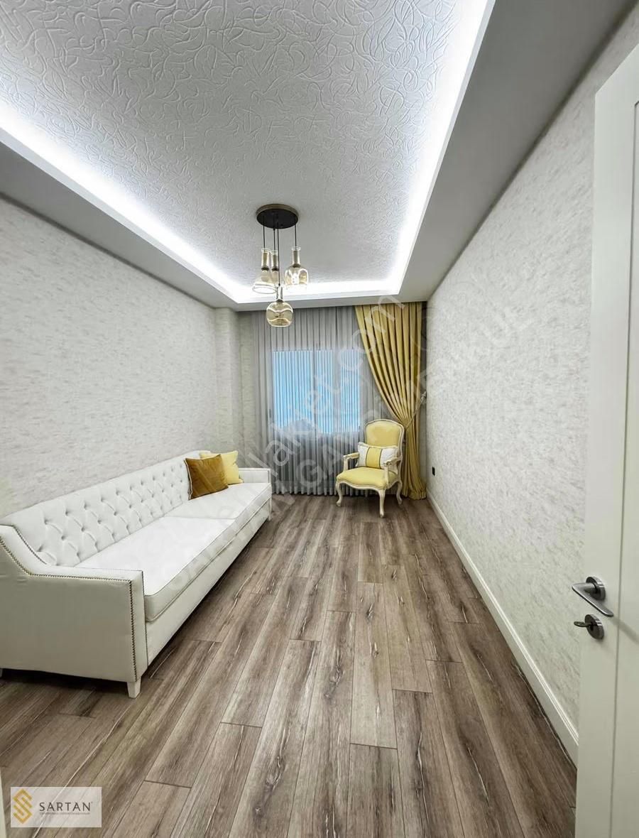 Balat Ona 162 Sitesinde Satılık 4+1 Lüks Tasarım Eşyalı Daire - Görsel 2