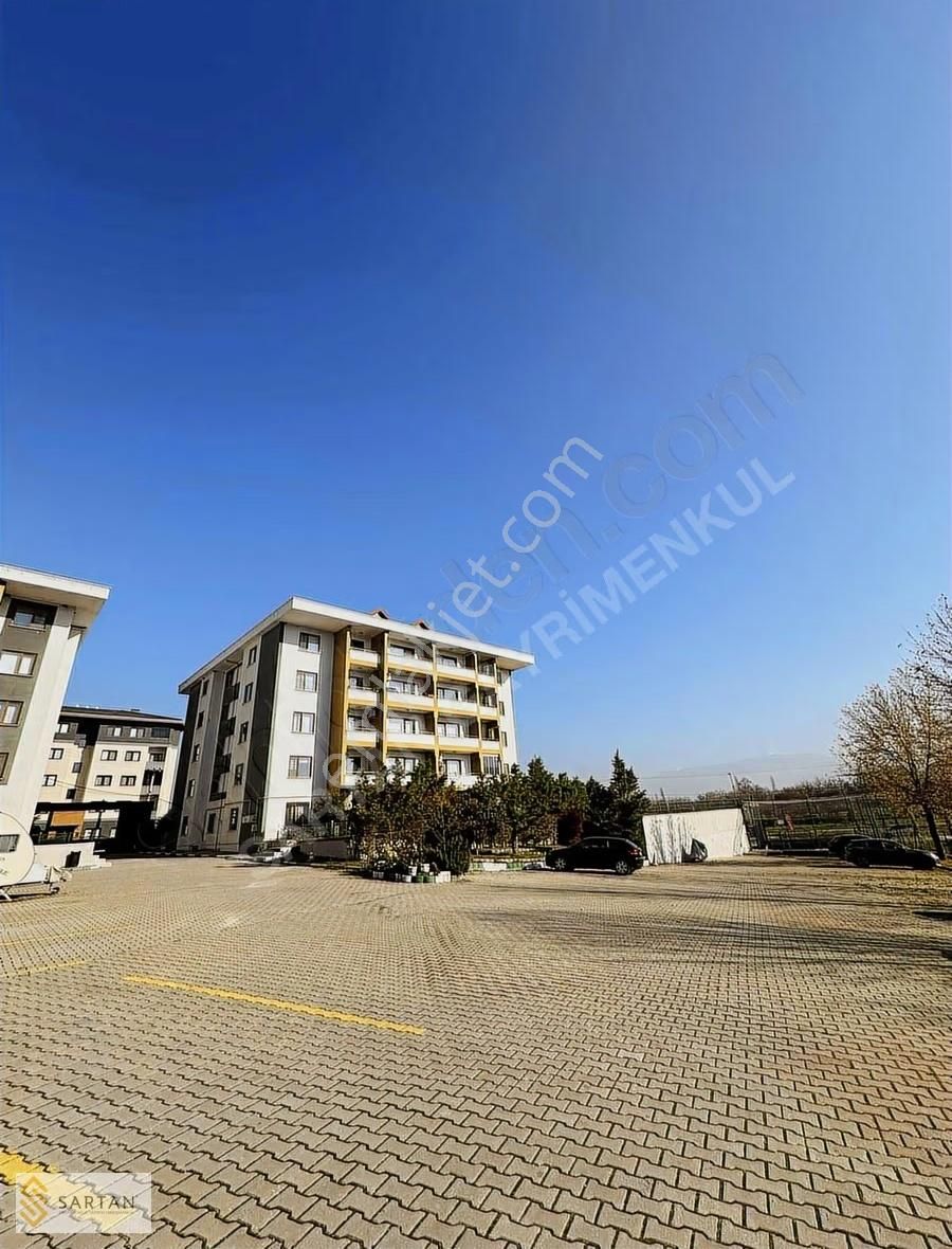 Kayapa Çamlık Park Evlerinde Kiralık 2+1 Ara Kat Daire - Görsel 13