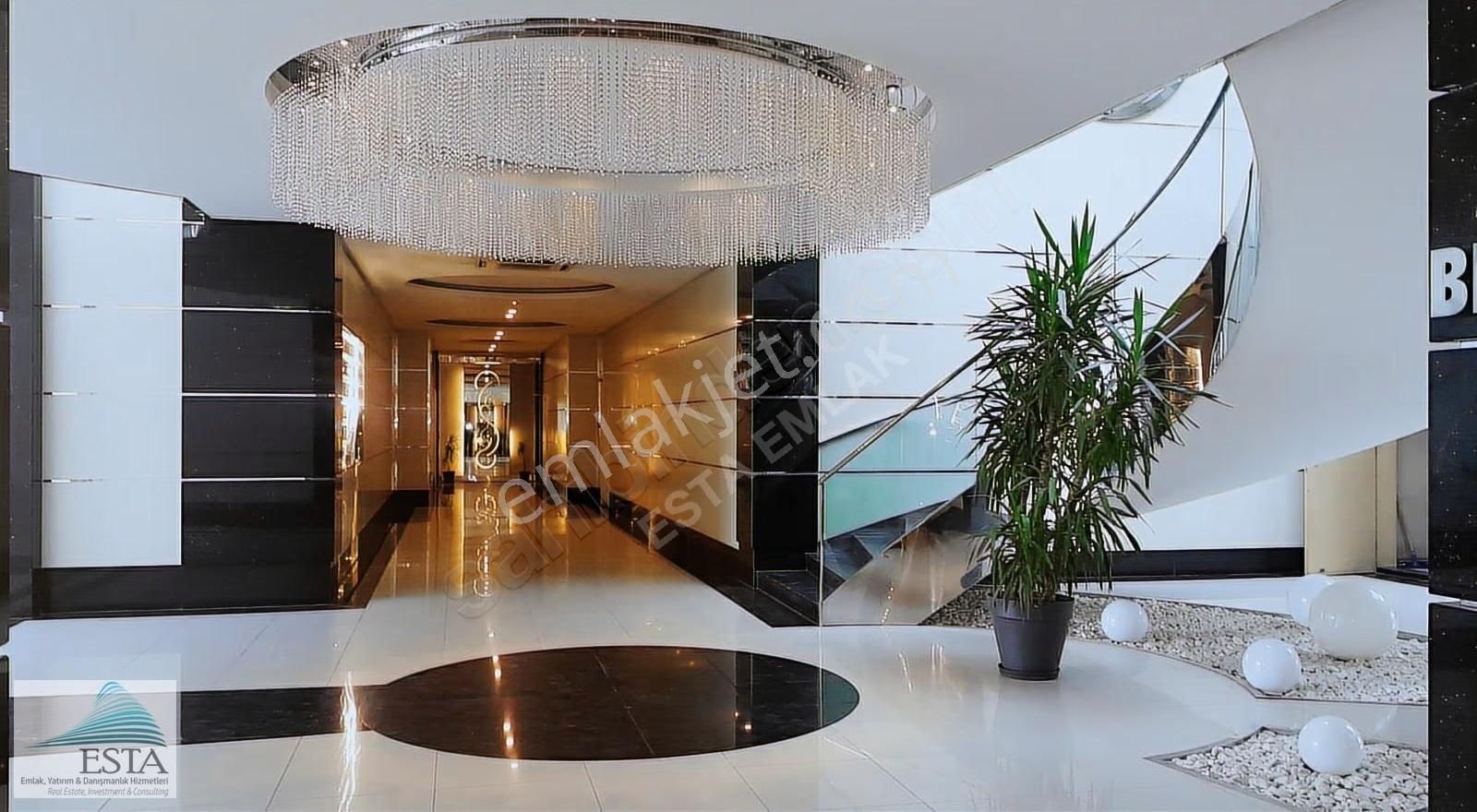 İtfaiye Onaylı Plazada Kiralık 100m2 2+1 Ofis Otopark
