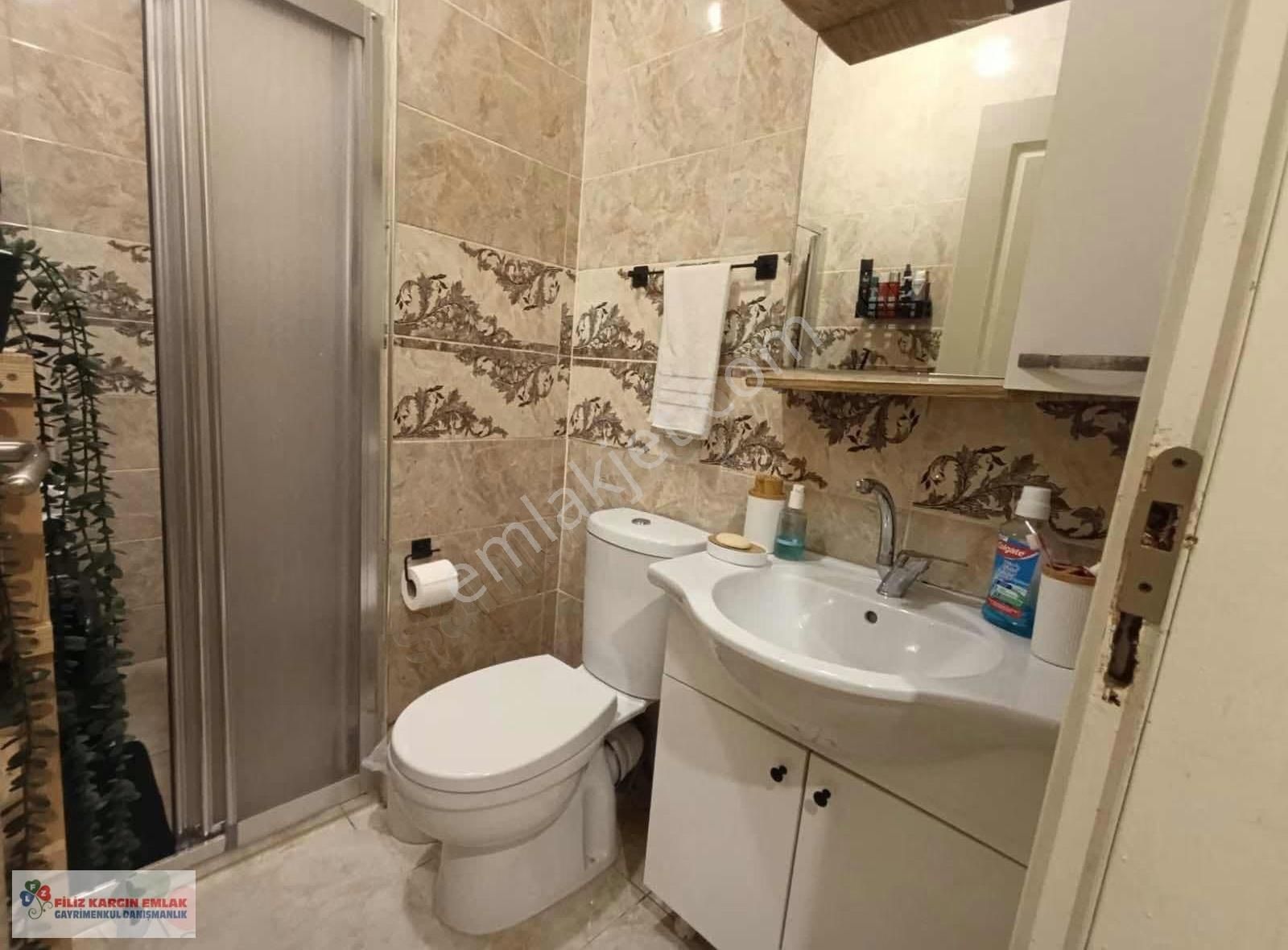 Filiz Emlaktan Esenler Tuna Mah.1+1 65m2 Satılık Daire - Görsel 12