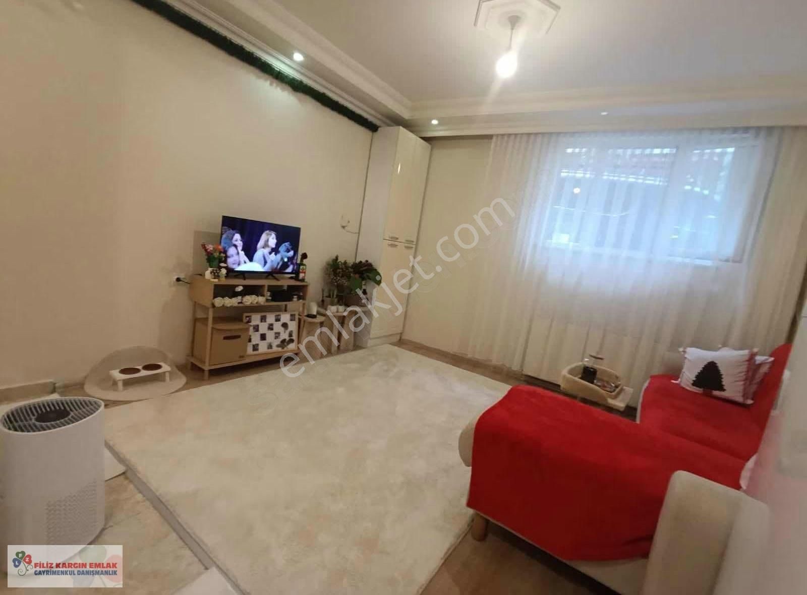 Filiz Emlaktan Esenler Tuna Mah.1+1 65m2 Satılık Daire - Görsel 8