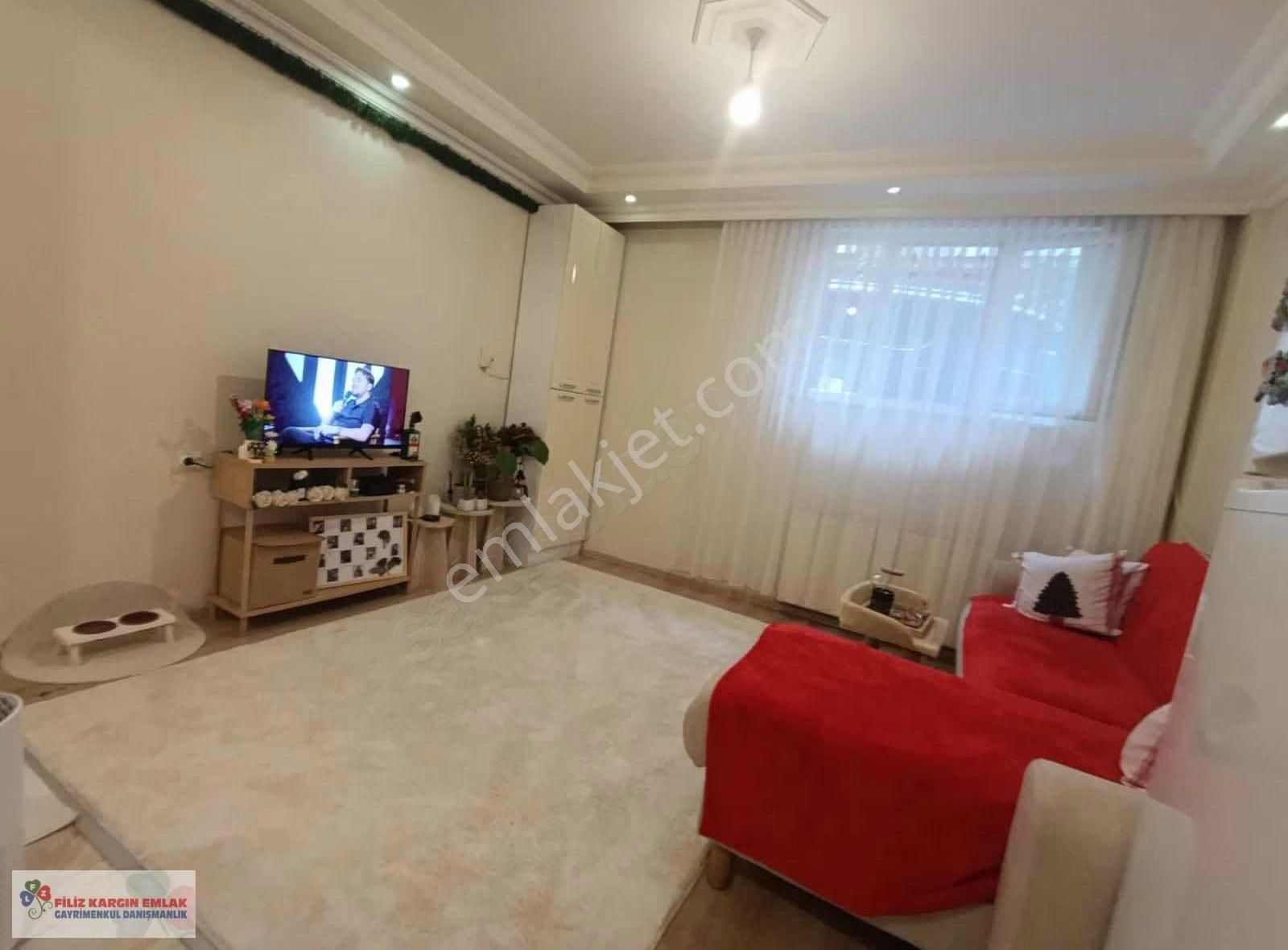 Filiz Emlaktan Esenler Tuna Mah.1+1 65m2 Satılık Daire