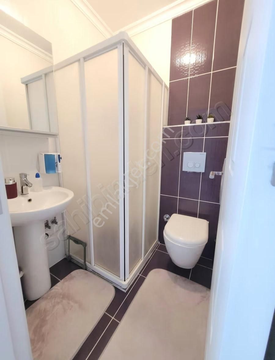 Demirci Merkezde Kiralık 3+1 Arakat Daire - Görsel 16