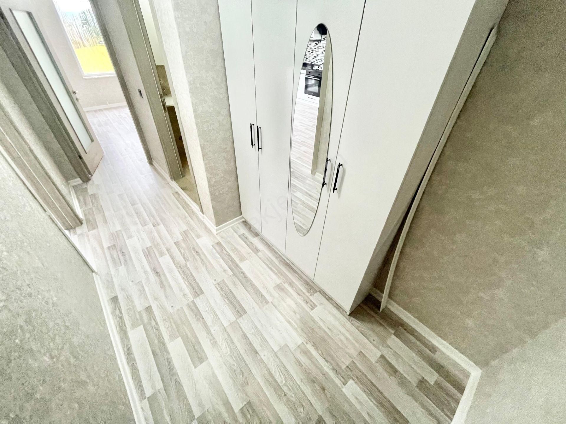 Yükselden Bölgenin En Geniş Ultra Lux Arakat Doğalgazlı 1+1daire - Görsel 15