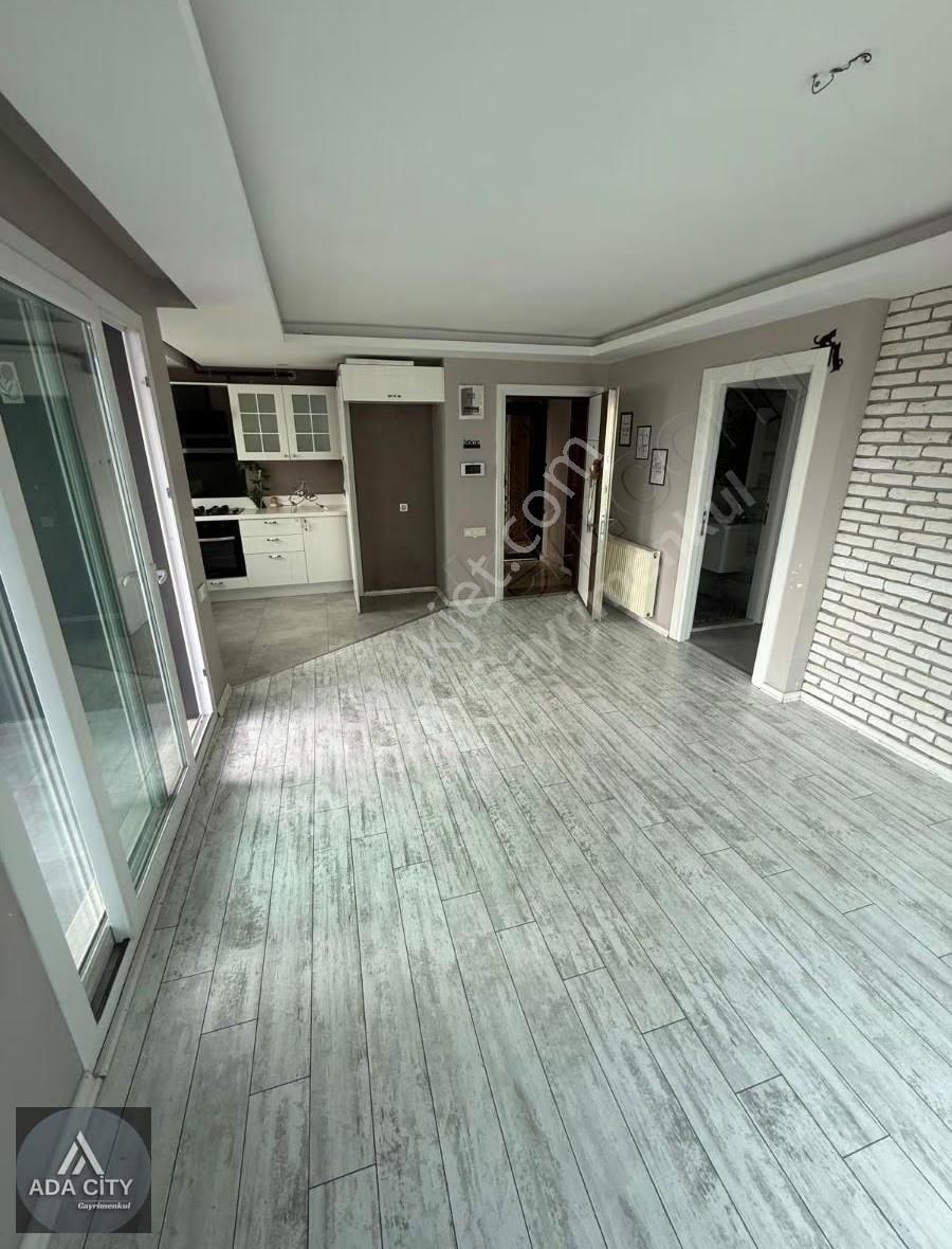 Gürselpaşa'da 2+1 Çift Banyolu Begoviç'te Kiralık Daire