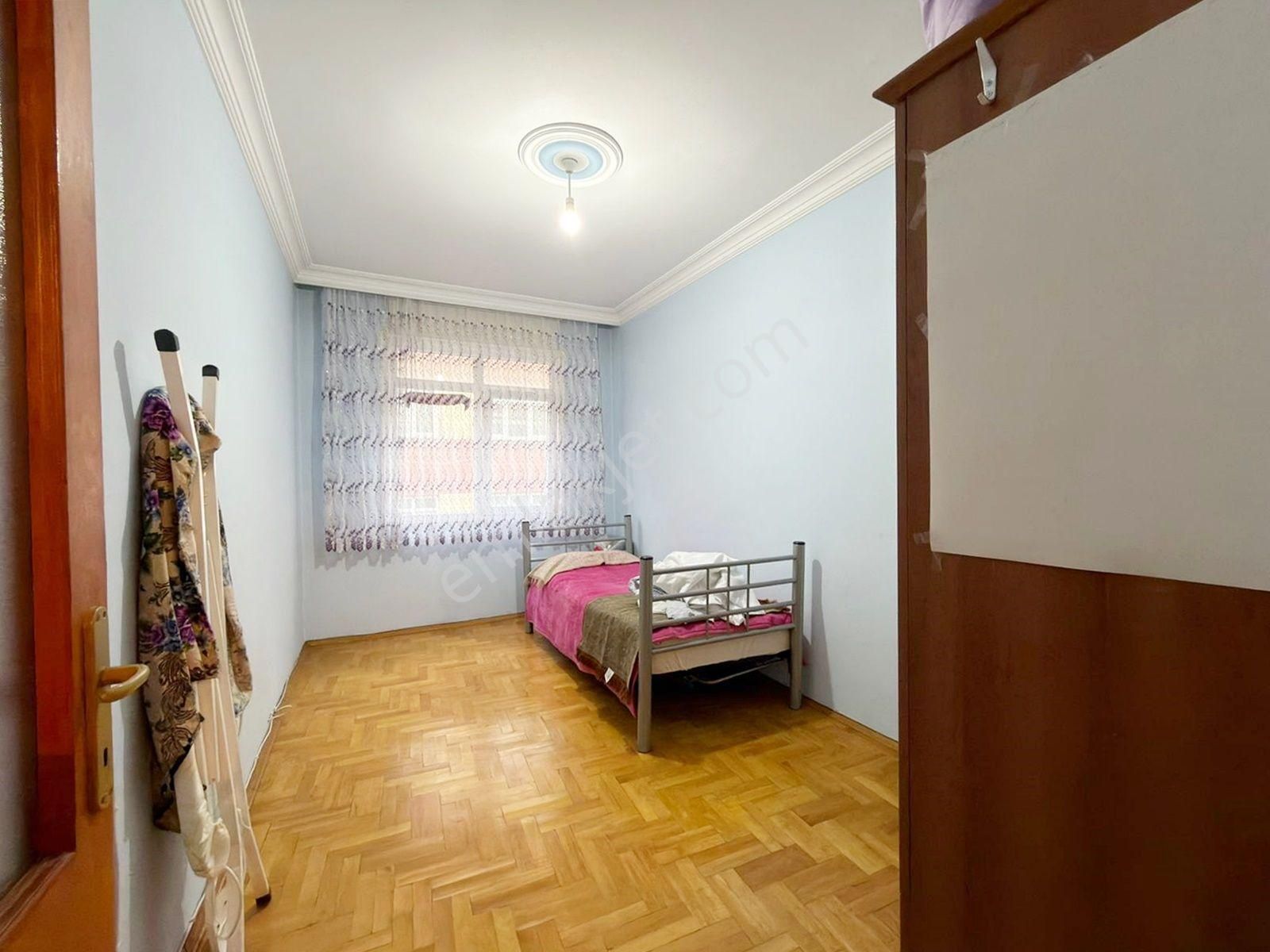 Salih Emlak 'tan 26 Yıllık 2+1 Kat Mülkiyetli 2.kat Daire - Görsel 9