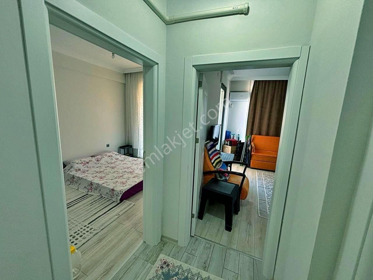 Uytundan Burhaniye Merkezde Kapalı Otoparklı 1+1 Satılık Daire - Görsel 4