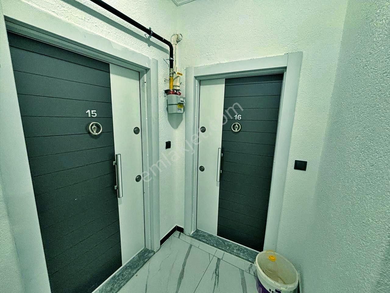 Uytundan Burhaniye Merkezde Kapalı Otoparklı 1+1 Satılık Daire - Görsel 31