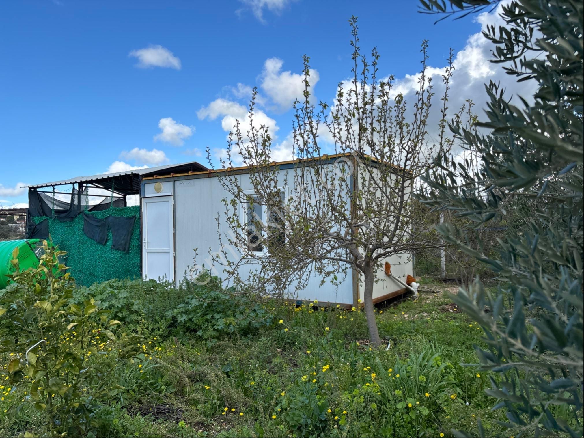 Didim Akköy’de Deniz Manzaralı, İmarlı 397 M² Arsa Üzerinde Özel Konumlu Villa Fırsatı!