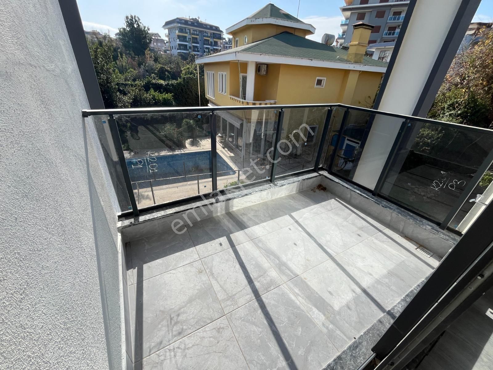 Alanya Oba Mahallesi Yeni Bina Havuzlu 1+1 - Görsel 8