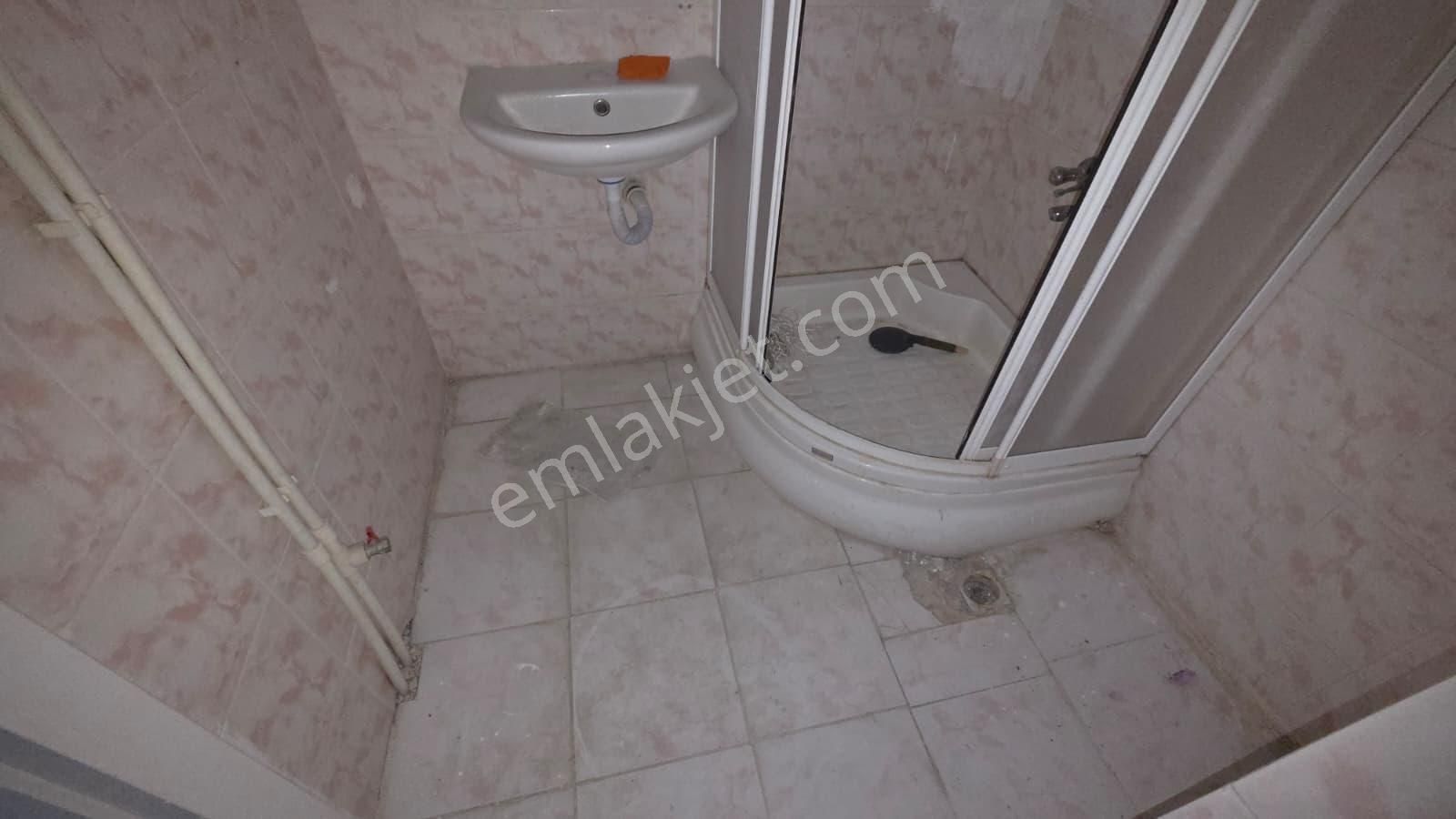 30 Ağustos Mahallesi De Satılık 3+1 Arakat Ön Cephe Daire - Görsel 25