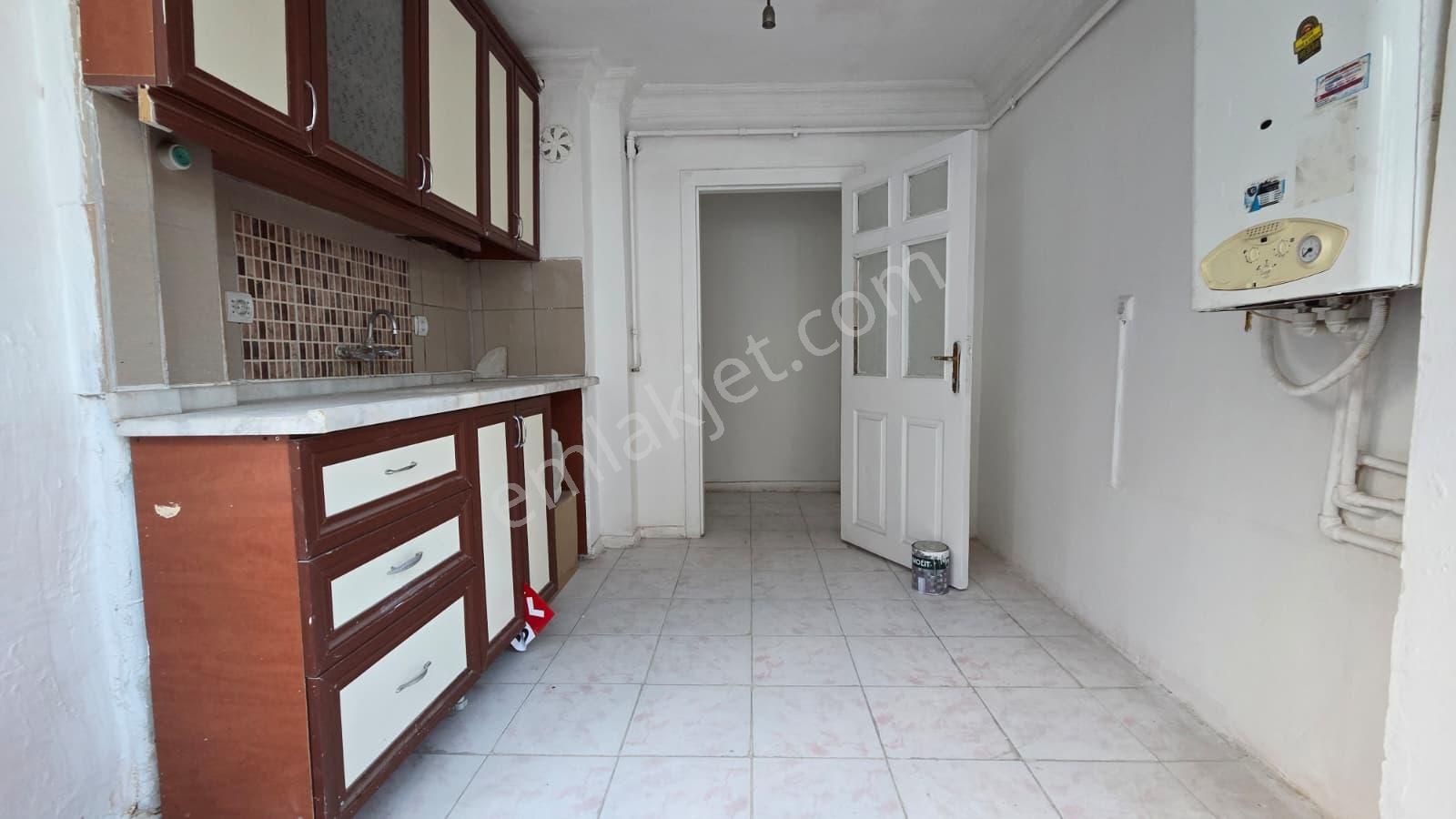 30 Ağustos Mahallesi De Satılık 3+1 Arakat Ön Cephe Daire - Görsel 5