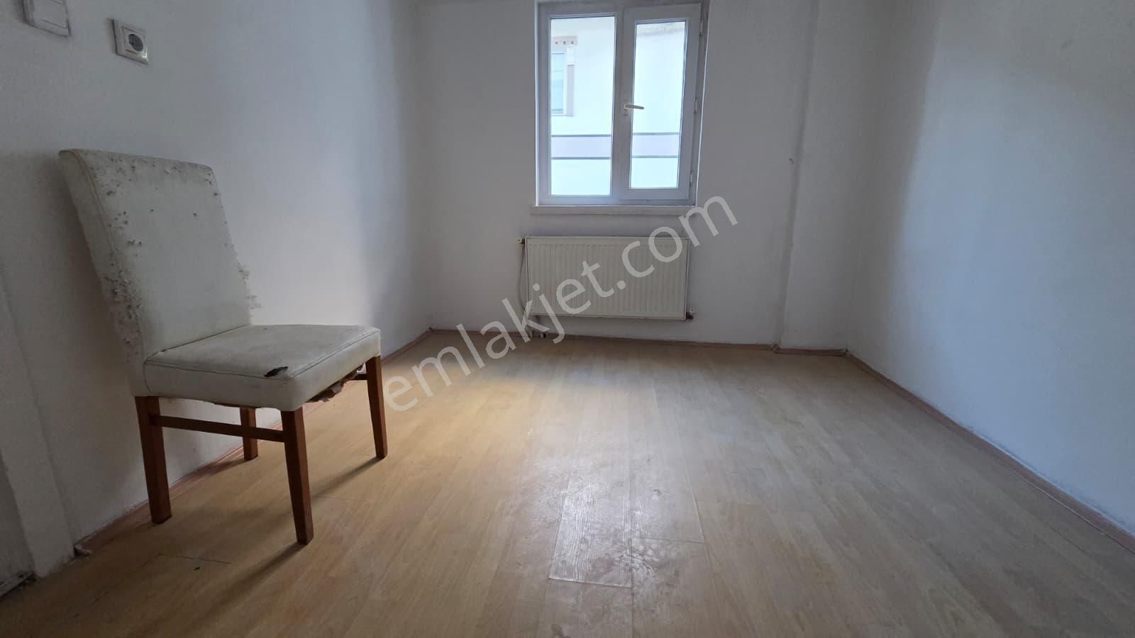 30 Ağustos Mahallesi De Satılık 3+1 Arakat Ön Cephe Daire - Görsel 33