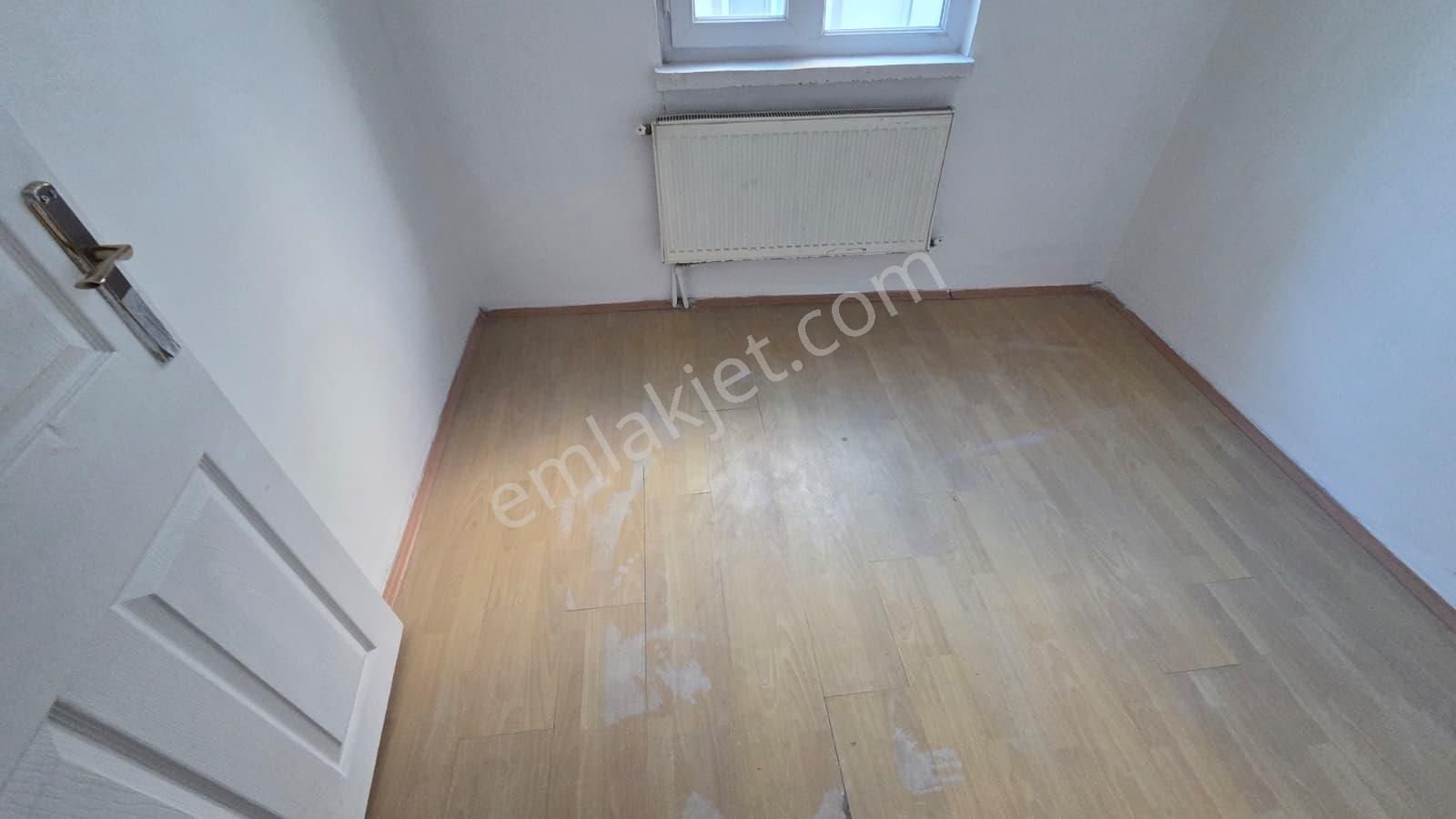 30 Ağustos Mahallesi De Satılık 3+1 Arakat Ön Cephe Daire - Görsel 19