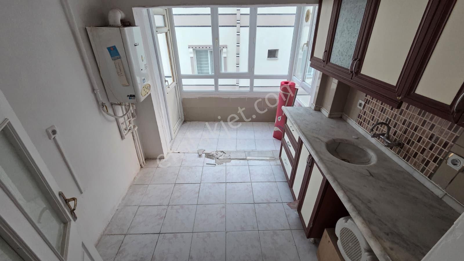 30 Ağustos Mahallesi De Satılık 3+1 Arakat Ön Cephe Daire - Görsel 6