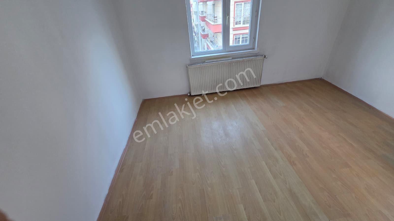 30 Ağustos Mahallesi De Satılık 3+1 Arakat Ön Cephe Daire - Görsel 22