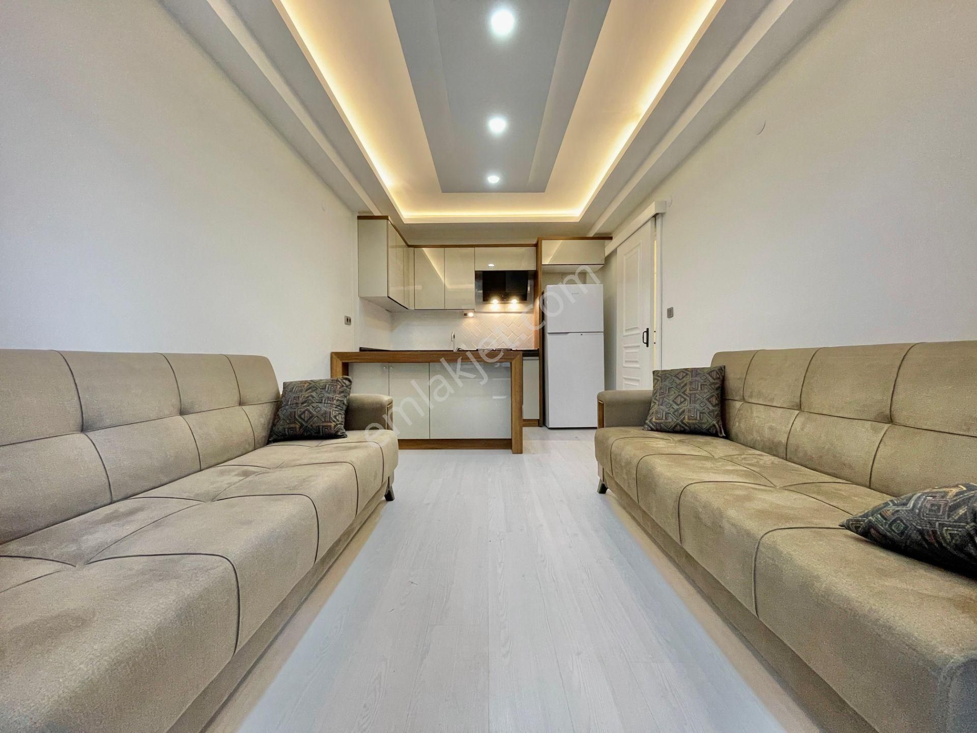 Berkay Demirel'den Altınkumda Denize 150 Metre Geniş Lüks 1+1 Daire - Görsel 12