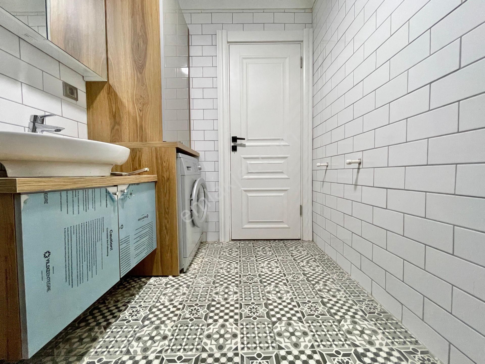 Berkay Demirel'den Altınkumda Denize 150 Metre Geniş Lüks 1+1 Daire - Görsel 25