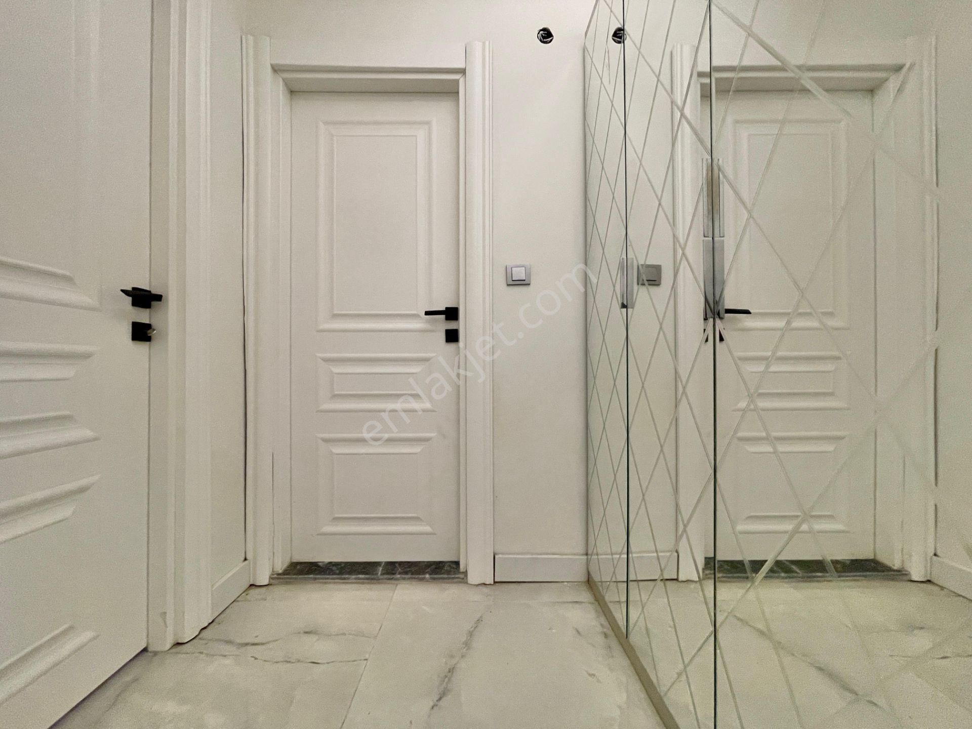 Berkay Demirel'den Altınkumda Denize 150 Metre Geniş Lüks 1+1 Daire - Görsel 9