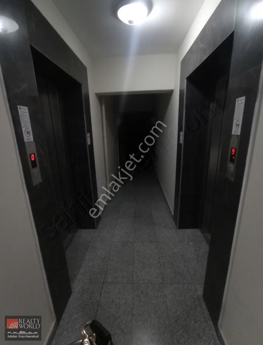 Ünalan Metro Yakını, 10 Yıllık, 2+1, İskanlı Ön Cephe 1. Kat... - Görsel 17