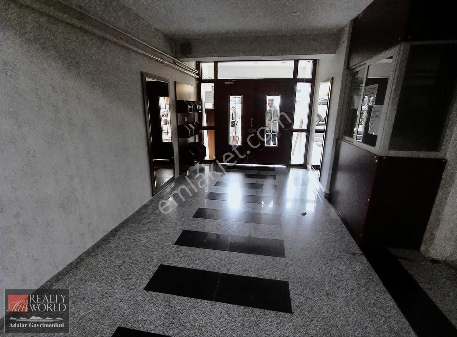 Ünalan Metro Yakını, 10 Yıllık, 2+1, İskanlı Ön Cephe 1. Kat... - Görsel 31