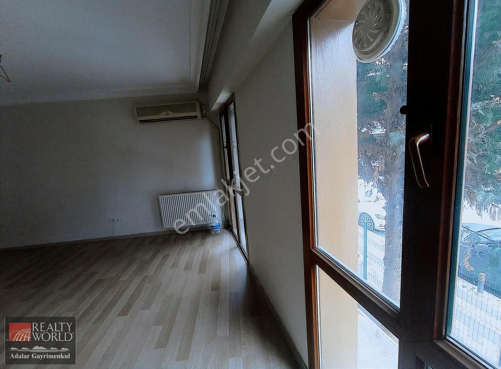 Ünalan Metro Yakını, 10 Yıllık, 2+1, İskanlı Ön Cephe 1. Kat... - Görsel 24