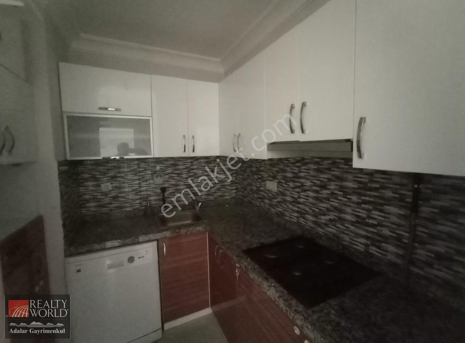 Ünalan Metro Yakını, 10 Yıllık, 2+1, İskanlı Ön Cephe 1. Kat... - Görsel 4