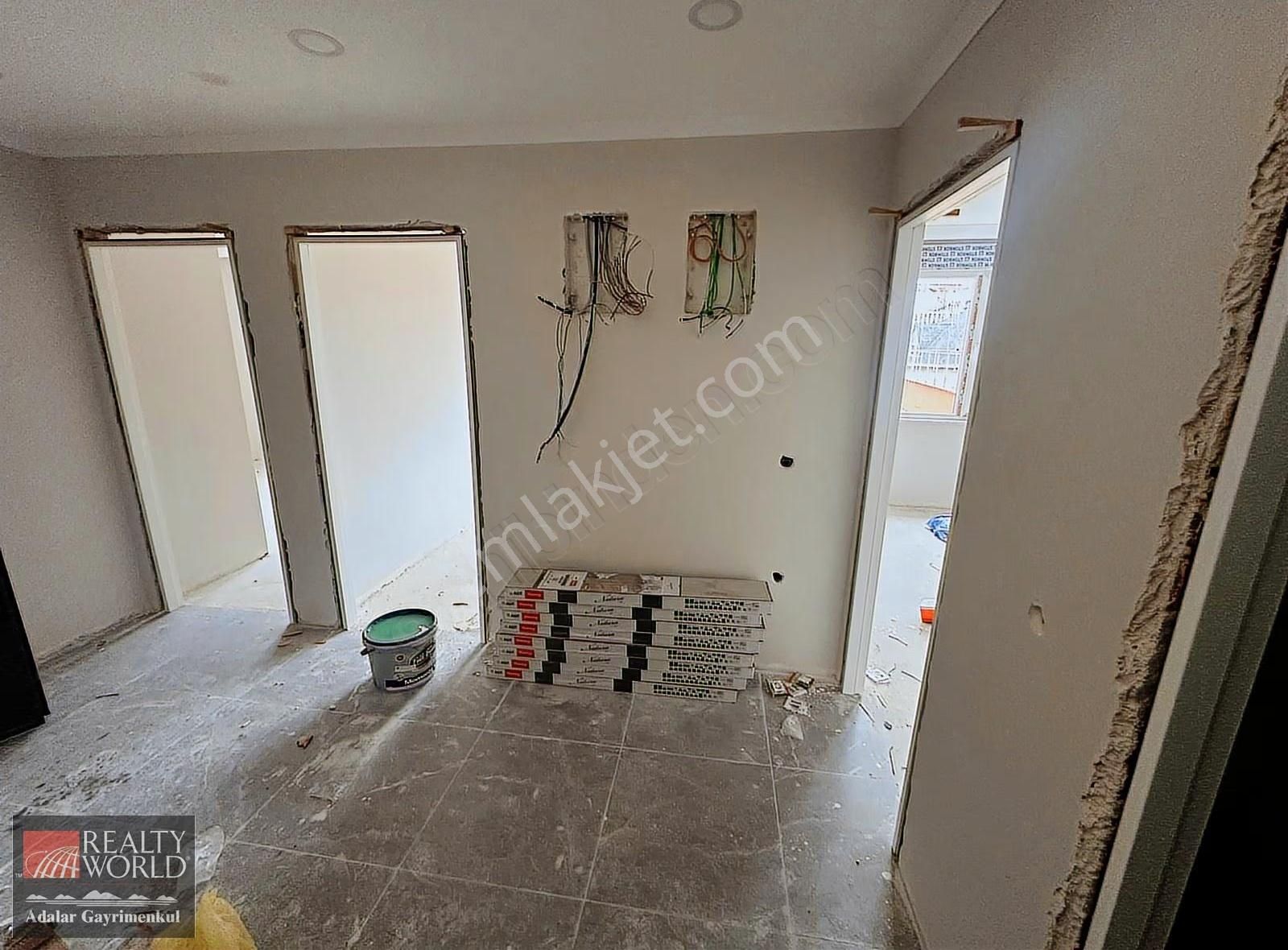 İdealtepe Sahilde Deniz Manzaralı Sıfır Dubleks 3+1 Satılık - Görsel 9