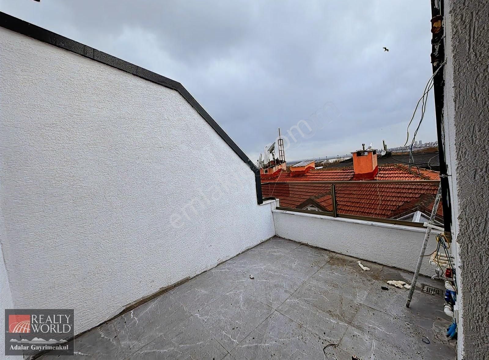 İdealtepe Sahilde Deniz Manzaralı Sıfır Dubleks 3+1 Satılık - Görsel 18