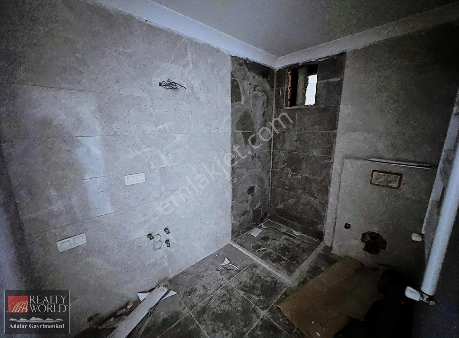 İdealtepe'de Marmaraya Yakın Sıfır Binada Arakat 3+1 - Görsel 12