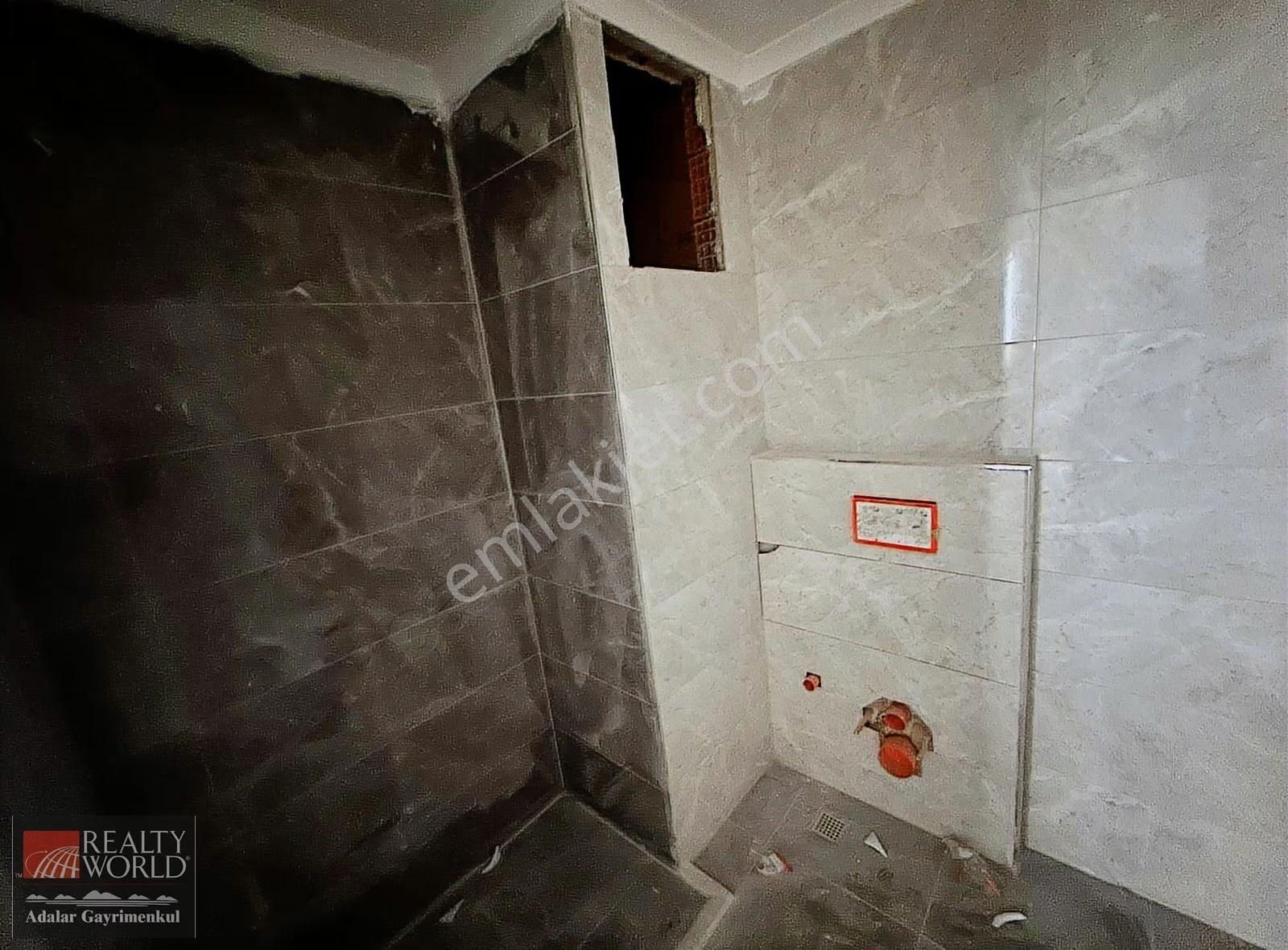 İdealtepe'de Marmaraya Yakın Sıfır Binada Arakat 3+1 - Görsel 3