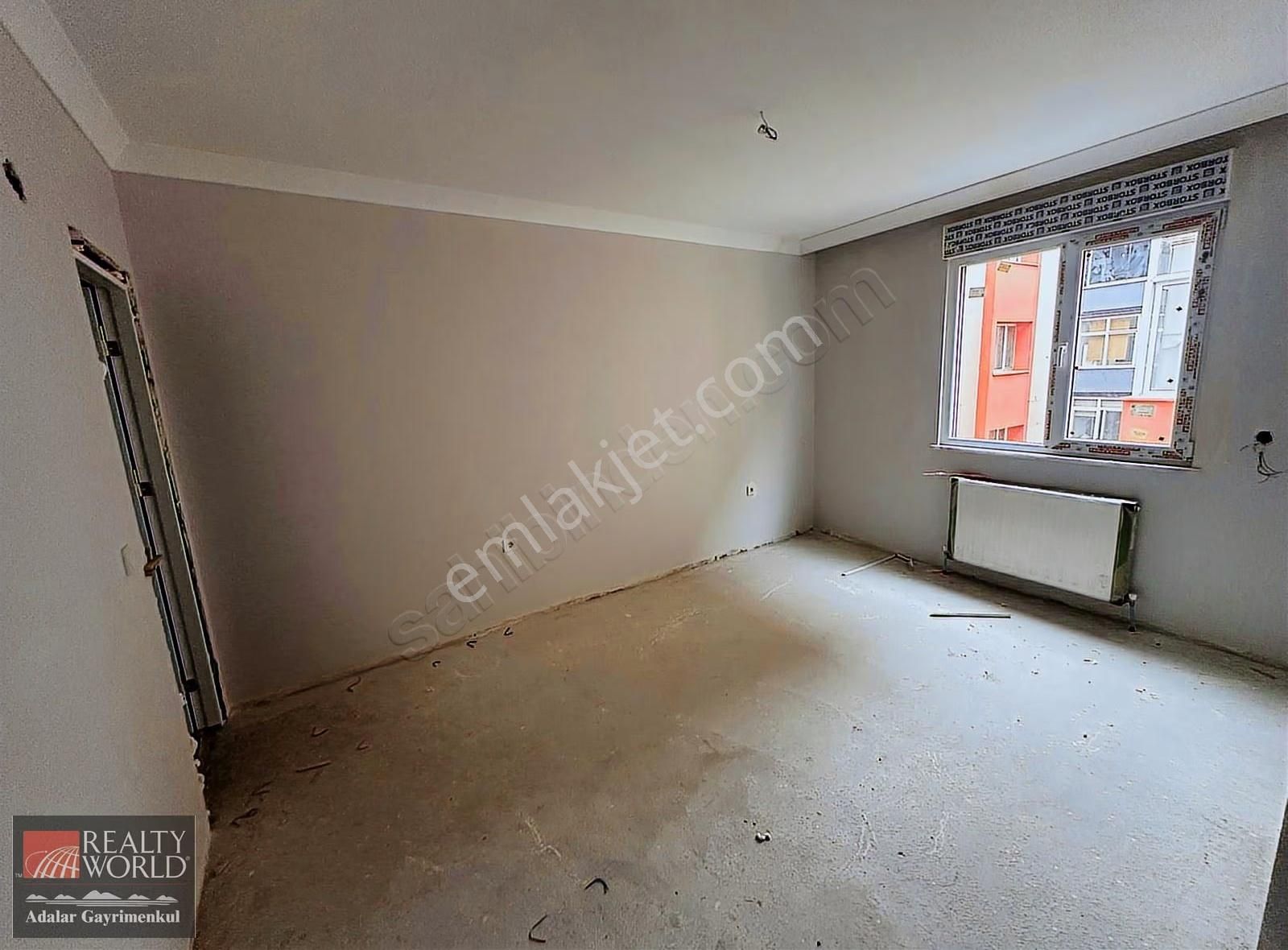 İdealtepe'de Marmaraya Yakın Sıfır Binada Arakat 3+1 - Görsel 2