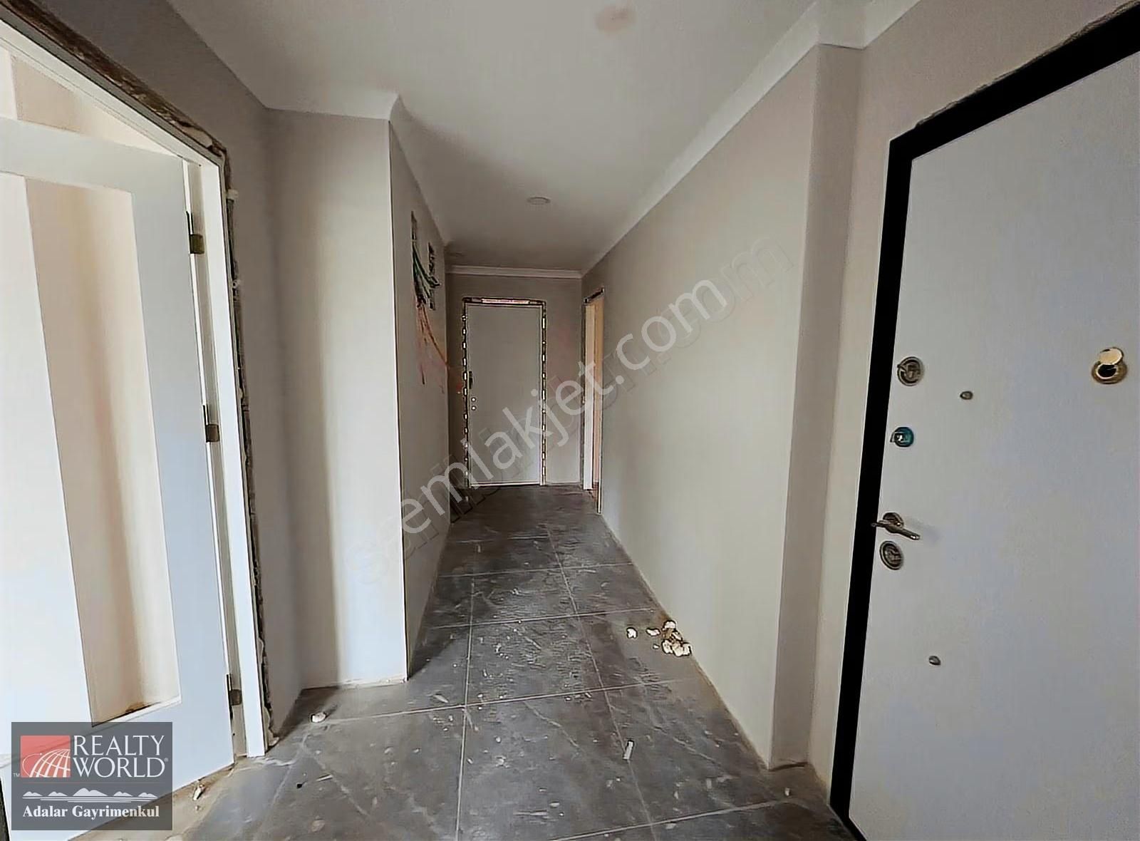 İdealtepe'de Marmaraya Yakın Sıfır Binada Arakat 3+1 - Görsel 5