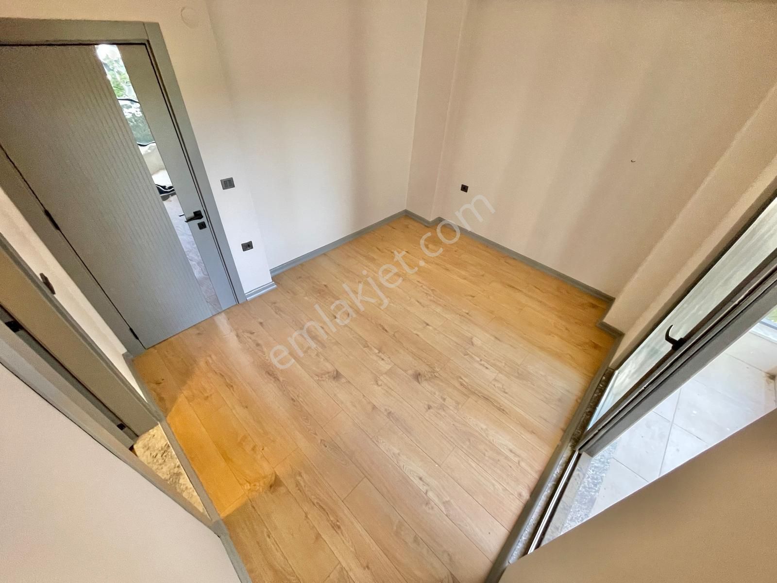 Berkay Demirel'den Akçayda Denize 600 Metre Ebeveyn Banyolu 2+1 Daire - Görsel 32